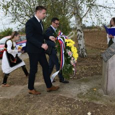 Visnjicevi dani 2023 - Polaganje vijenaca Medjasi